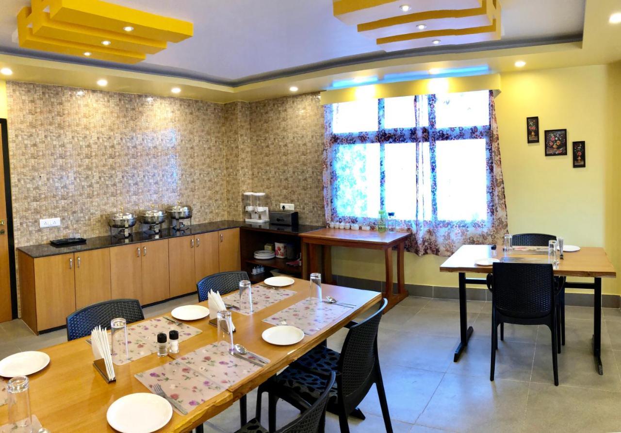 Orange Homestay Shillong Exterior foto
